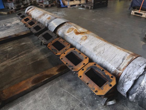 1979 Wichmann 9AX用エキゾーストマニホールド