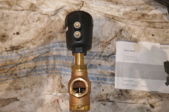 2002 ビュルケルト空気式3/2方弁タイプ2000 G1
