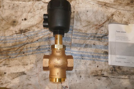 2002 ビュルケルト空気式3/2方弁タイプ2000 G1