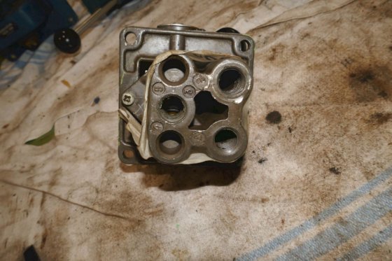 Wabco 西屋 2HA-2 先导阀 P59335