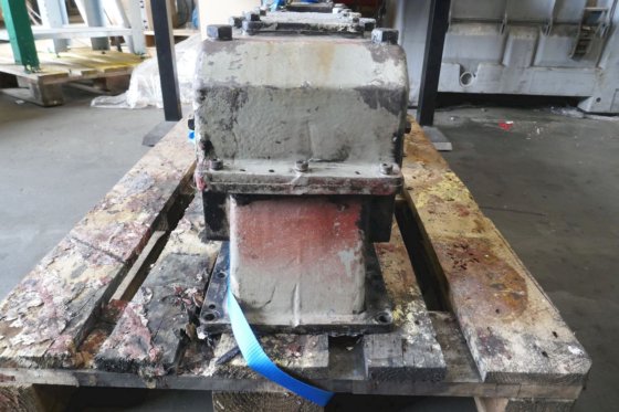 ウィッチマン平行軸ギアボックス