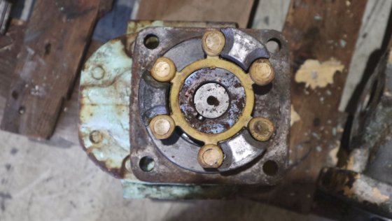 商用 Intertech 齿轮泵 M23 25