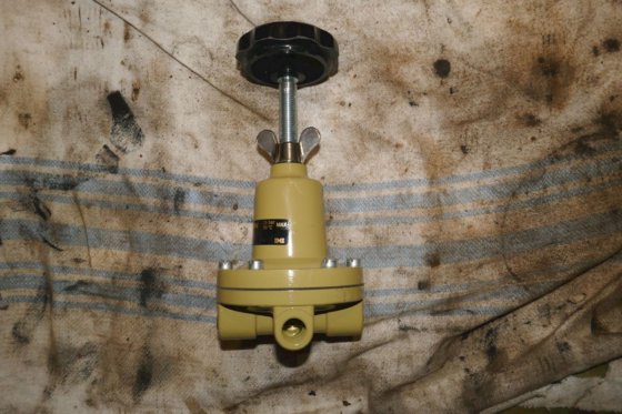 伊米-诺冠 11400-2G 先导式压力调节器