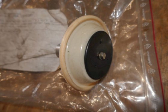 道依茨机油过剩阀