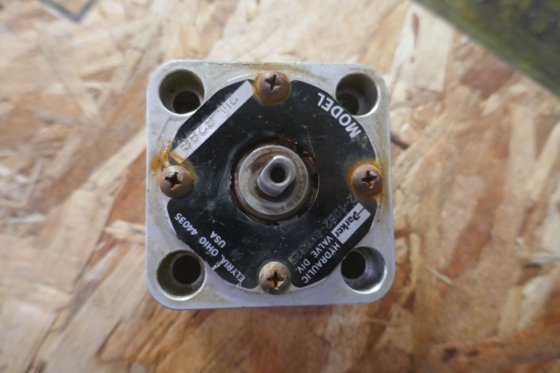 パーカー燃料フィルターコントロールバルブ 2W.6286 油圧バルブ