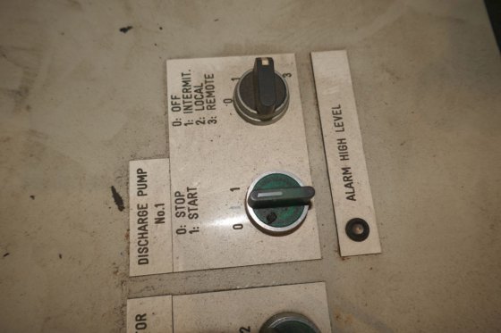 1995 年 50MB/00/1DP 喷射启动柜