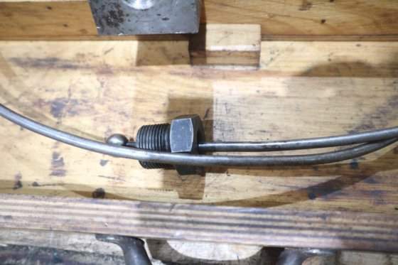 用于在高压下安装和拆卸的高压工具