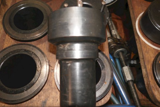 MAK 一箱液压工具