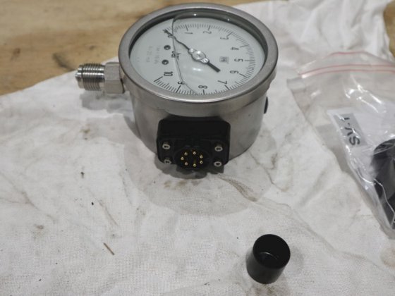 アトラスコプコ圧力計トランスミッタMT18