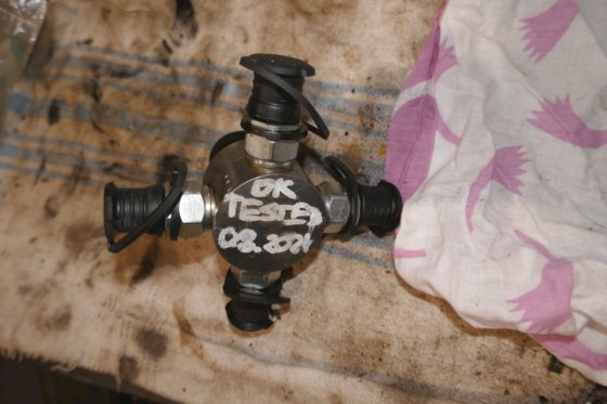 Bergen Ulstein ロールスロイス油圧ジャッキと延長、油圧ホースとスペア