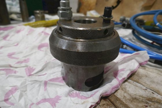 Bergen Ulstein ロールスロイス油圧ジャッキと延長、油圧ホースとスペア