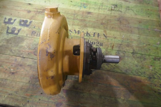 卡特彼勒冷却泵 4L3760