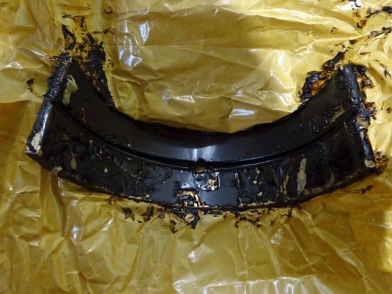 无镜黑石主轴承顶盖