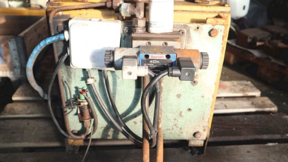 1975 液压油箱 PA50-PL3B112-4 型