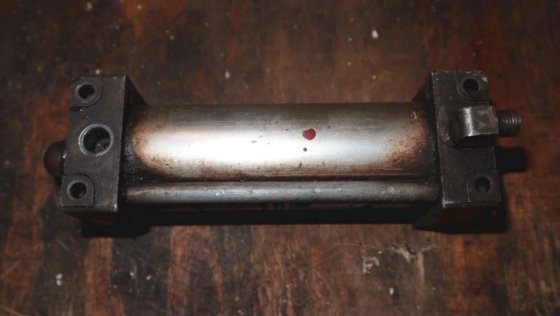 阿特拉斯-科普柯气缸