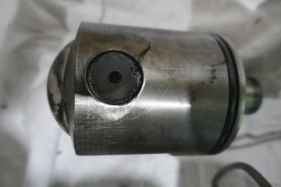 MAN 20/27 燃油泵滚动导轨