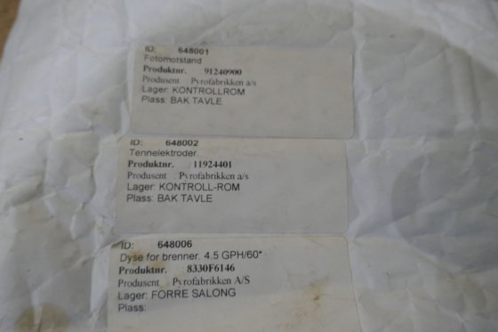 PyroFabrikken A/S 喷嘴、点火电极和光敏电阻