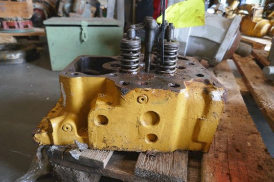 卡特彼勒 3500 缸盖