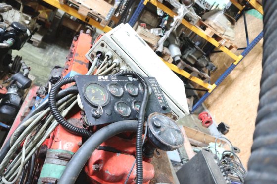 2002 斯堪尼亚 DI12 41M