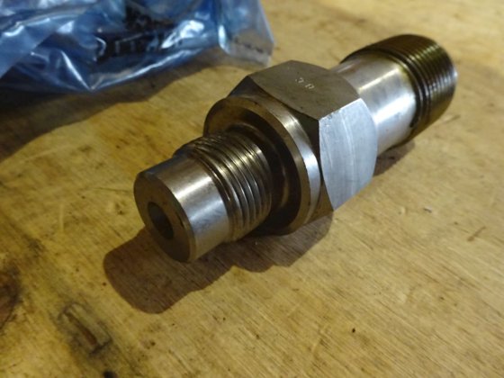 苏尔寿指示阀部件