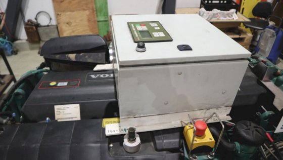 2016 ボルボ・ペンタ D9A2J MH