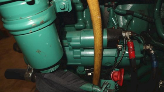 2016 ボルボ・ペンタ D9A2J MH