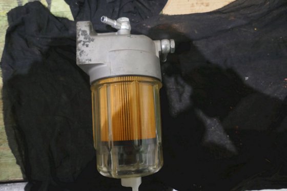 燃油过滤器外壳