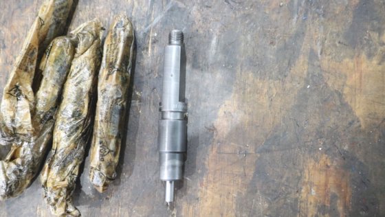 博世道依茨 KBAL65S13/13 喷油器