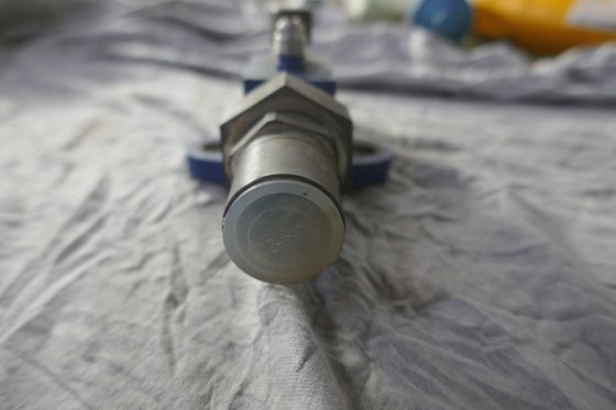 フランジ シャットオフバルブ ASSY 吸込側