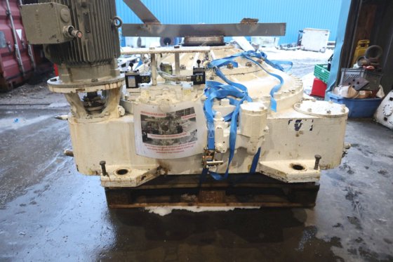 1988年 ロールス・ロイス・テンフィヨルド 9M240