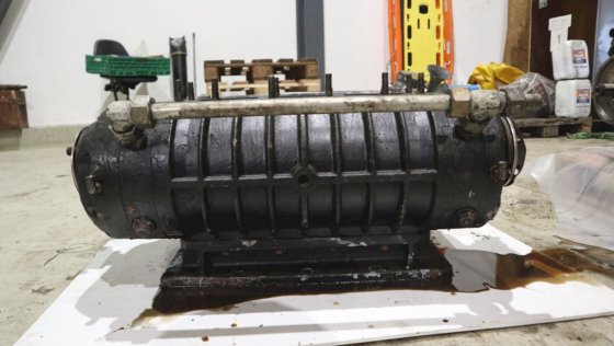 エアツェン ルーツ・タイプ GS 33 015