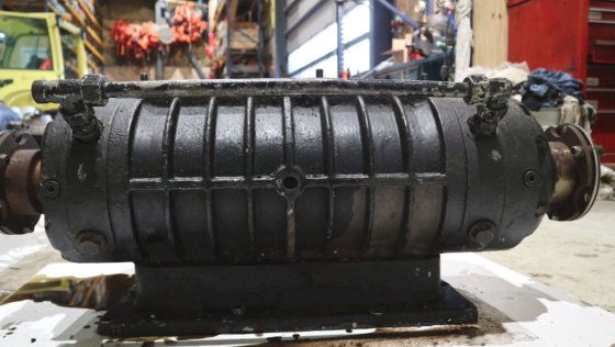 エアツェン ルーツ・タイプ GS 33 015