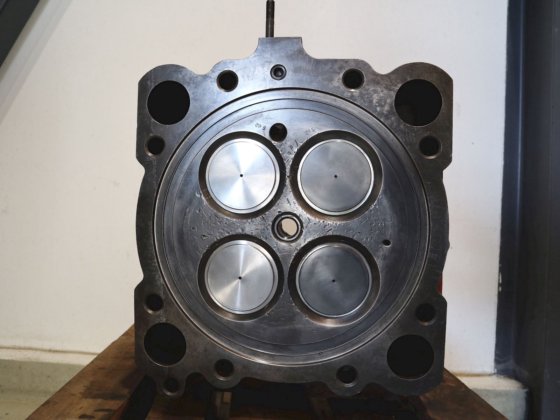 2000 ヤンマー N330L-EV