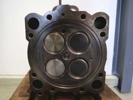 2000 ヤンマー N330L-EV