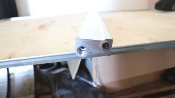 スカニア燃料レール 1499319