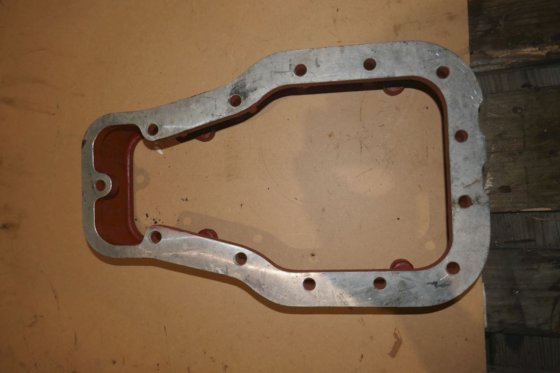 MANディーゼル&ターボロッカーアームカバー