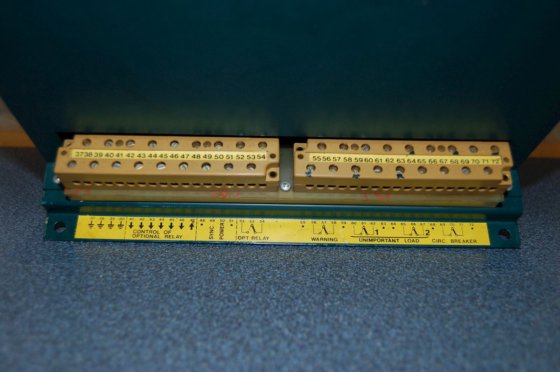 オートロニカ・ジェネレーター・ガード AK-35/2