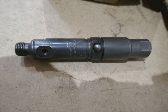 ボッシュ ノズルホルダー KDAL80S56