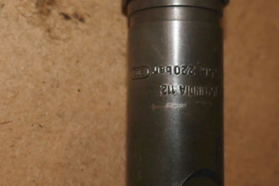 ボッシュ ノズルホルダー KDAL80S56