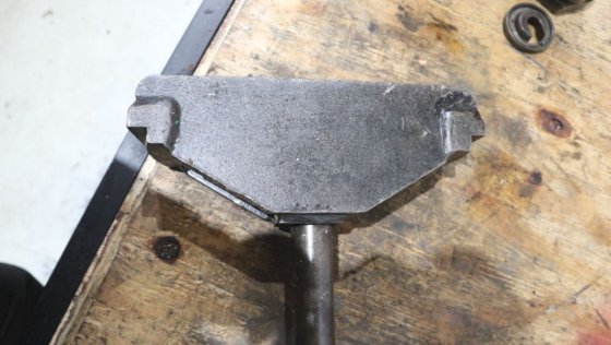 Bergen Ulstein 劳斯莱斯气缸套取出工具