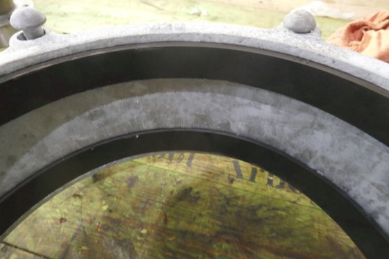 连接管外径 326 毫米