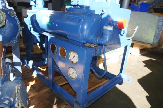 ブルック・クロンプトン・パーキソン パワーステアリングポンプ