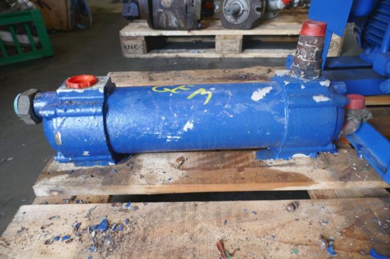 ブルック・クロンプトン・パーキソン パワーステアリングポンプ