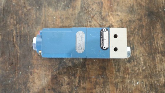 Rexroth R987032803 5/2
