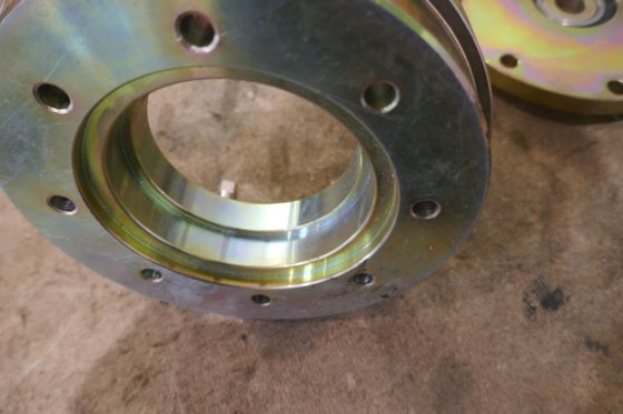 エルモータ用ハウジング、カップリング、ブレーカディスク