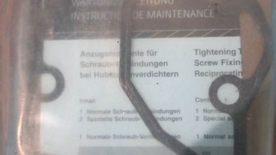 Bitzer ガスケット付シリンダーヘッド 空冷 30236020