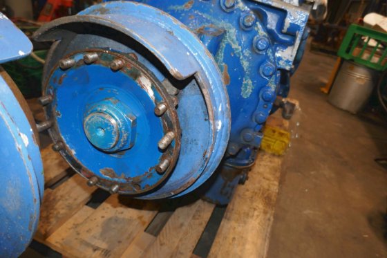 艾里逊 CLT 754 变速箱