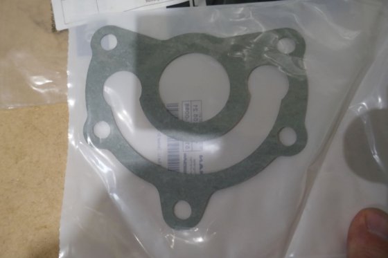 2021 MAN オイルフィルターハウスガスケット 51.05901-0098