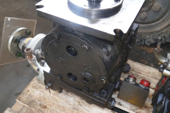 ダンフォスアキシャルピストンポンプ90L250KA5NN80T3C8J03NNNN