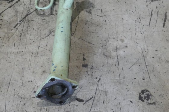 MAN B&W Alpha フレームからのベントパイプ